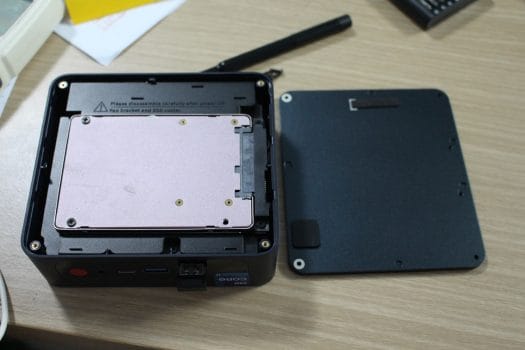SSD SATA Beelink SEi12 i7-12650H 2,5 pouces SSD SATA Beelink SEi12 i7-12650H 2,5 pouces
