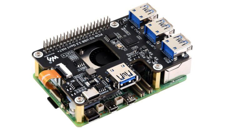 PCIe vers USB 3.2 Gen1 HAT+ de Waveshare avec Pi5 connecté
