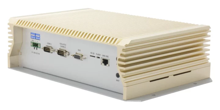 Boîtier PC intégré, ports série d'entrée CC larges 9V 36V, 10GbE