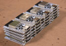 La carte IoT ESP32-C3 alimentée par batterie NanoCell V2.1 exécute ESPHome pour l'intégration de Home Assistant