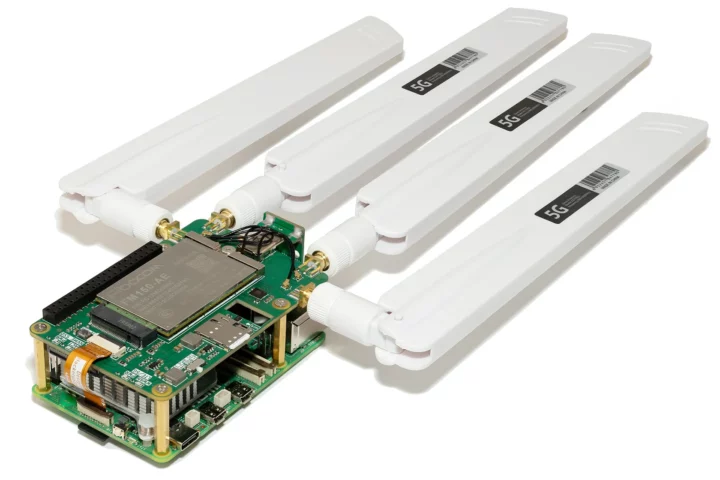 Antennes SMA Raspberry Pi 5 5G HAT Antennes SMA Raspberry Pi 5 5G HAT