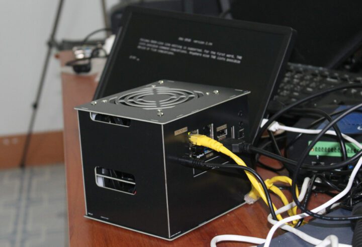 ODROID-H4 + Review avec boîtier de type 3