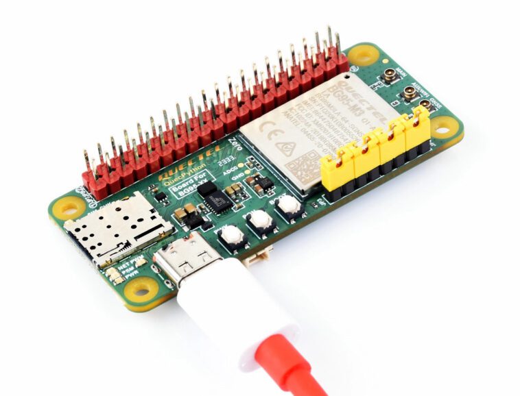 La carte IoT cellulaire Quectel BG95-M3 Zero compatible Raspberry Pi Zero HAT exécute le micrologiciel QuecPython MicroPython 1 Quectel BG95-M3 Zero SBC with QuecPython MicroPython firmware