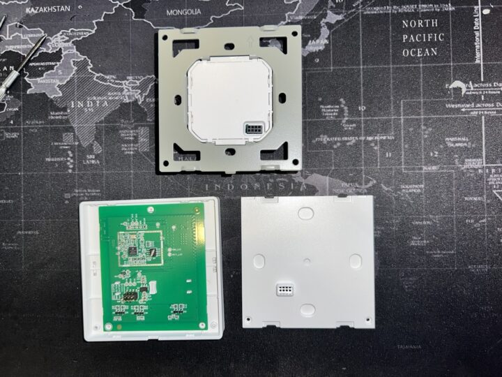 SONOFF M5 (Matière) Intérieur1
