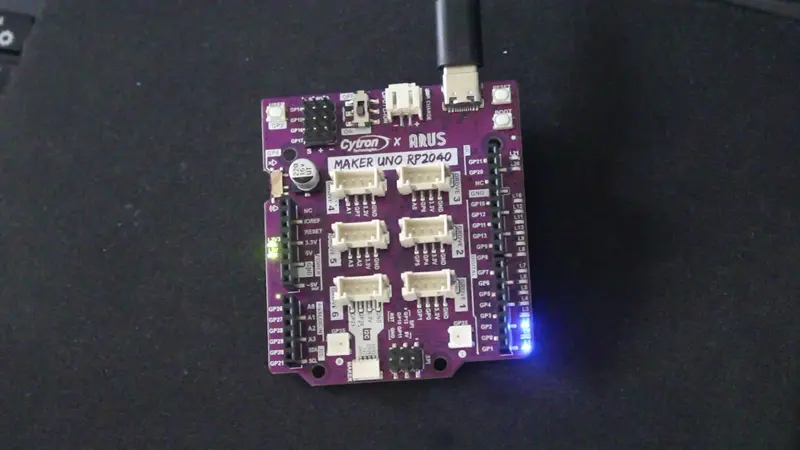 LED clignotante Maker Uno RP2040