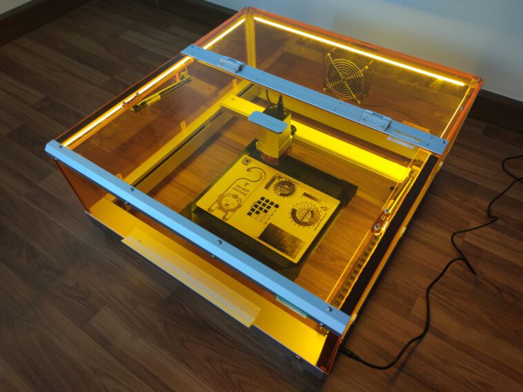 TOOCAA L2 Review – Un graveur et découpeur laser 20 W entièrement fermé axé sur la sécurité 1 TOOCAA L2 Review – Un graveur et découpeur laser 20 W entièrement fermé axé sur la sécurité