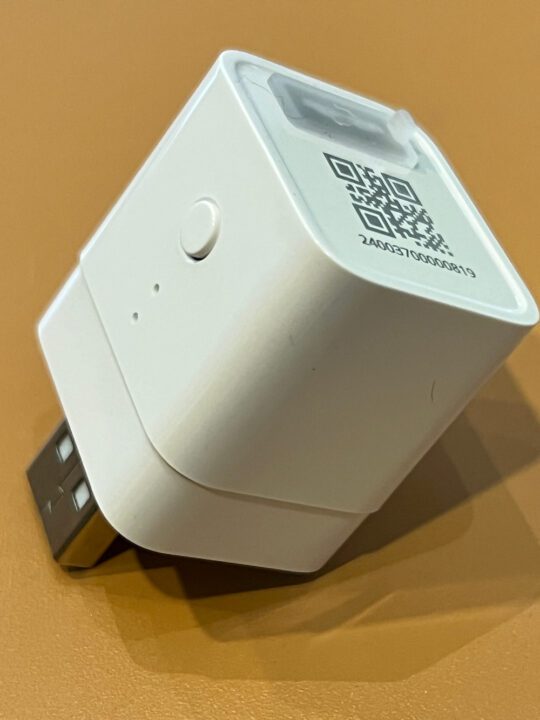 Adaptateur intelligent USB Sonoff Micro ZB Unbox Déballage de l'adaptateur intelligent USB SONOFF ZBMicro Zigbee