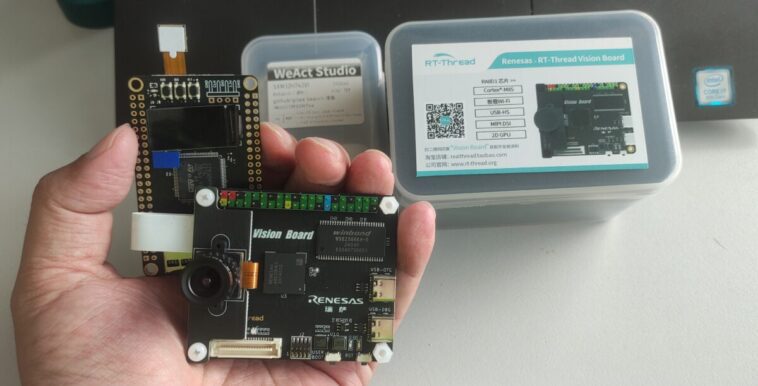 Test de la carte RT-Thread Vision - Partie 1 : OpenMV sur le microcontrôleur Renesas RA8D1 Cortex-M85 1 RT-Thread VIsion board vs WeAct STM32H743