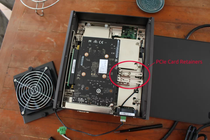 Démontage du Cincoze DS-1402 Démontage du Cincoze DS-1402