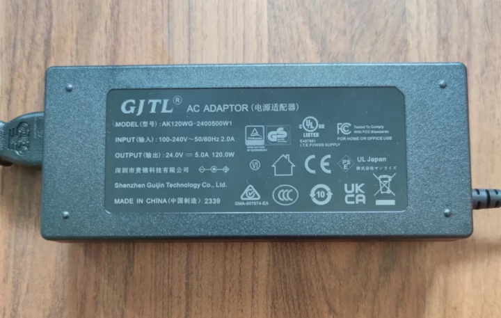 Adaptateur secteur 24V 5A pour TOOCAA L2 20W Adaptateur secteur 24V 5A pour TOOCAA L2 20W