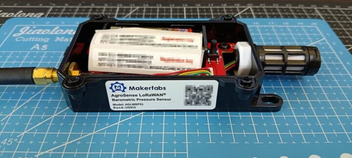 Étiquette d'information de production AgroSense. Capteur AgroSense LoRaWAN : étiquette d'informations de production.