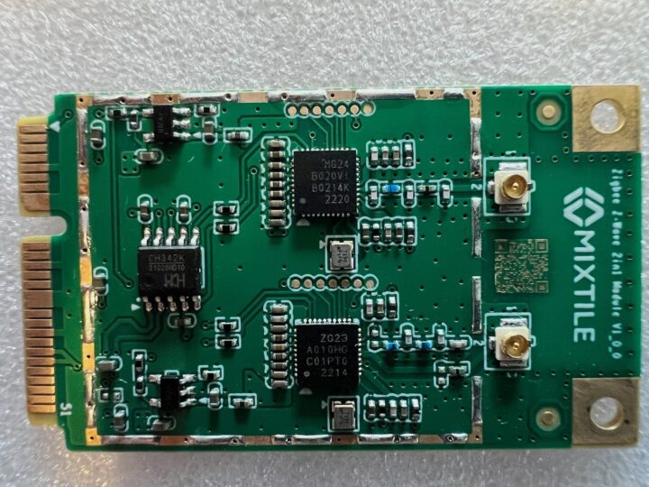 Module mPCIe Zigbee et Z-Wave 2 en 1 Mixtile Module mPCIe Zigbee et Z-Wave 2 en 1 Mixtile