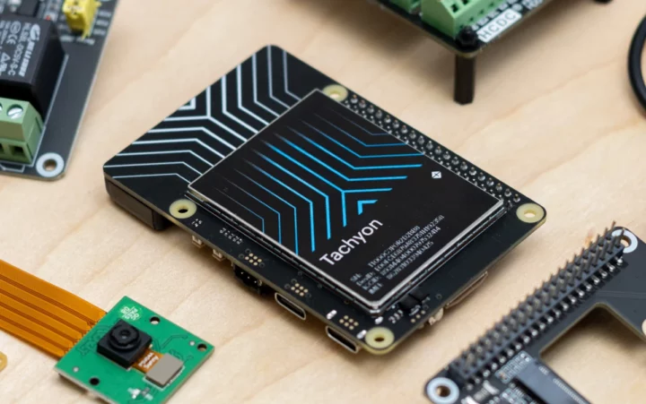 Tachyon côté inférieur