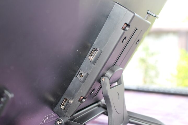 Prise USB A Ports CC HDMI 1