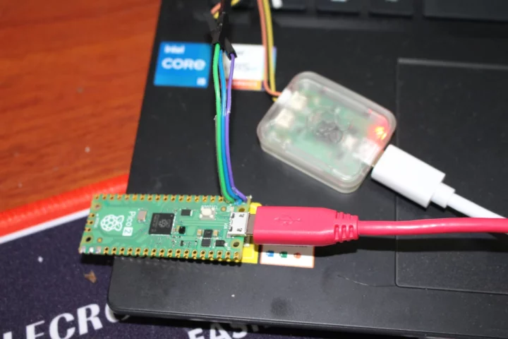 Sonde de débogage série Raspberry Pi Pico 2