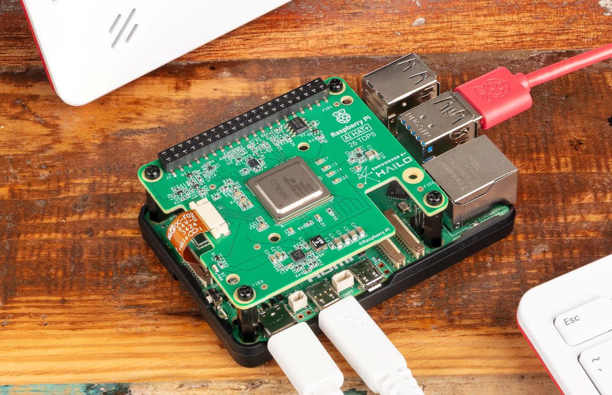 Raspberry Pi AI HAT+ avec accélérateur Hailo-8L : jusqu'à 26 TOPS de performance 15 Raspberry Pi AI HAT+ 26 TOPS