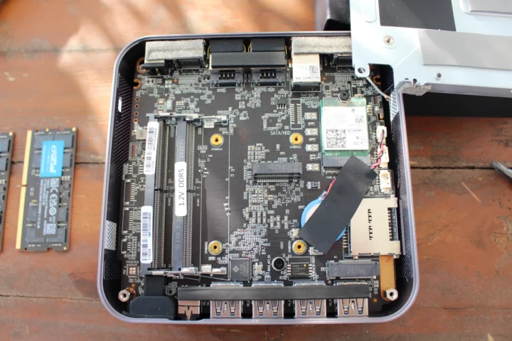 Carte mère GEEKOM GT1 Mega