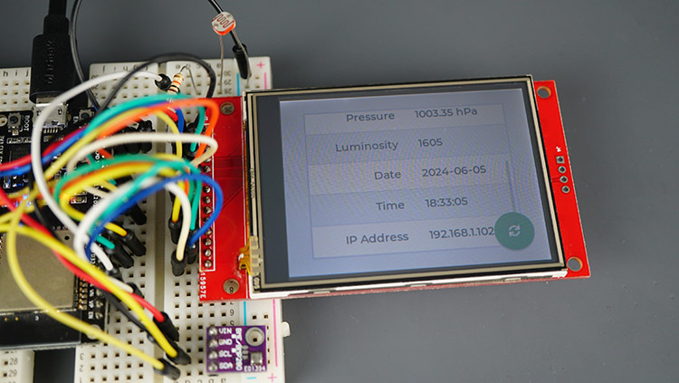 Test de démonstration du tableau de données du capteur BME280 avec écran TFT ESP32