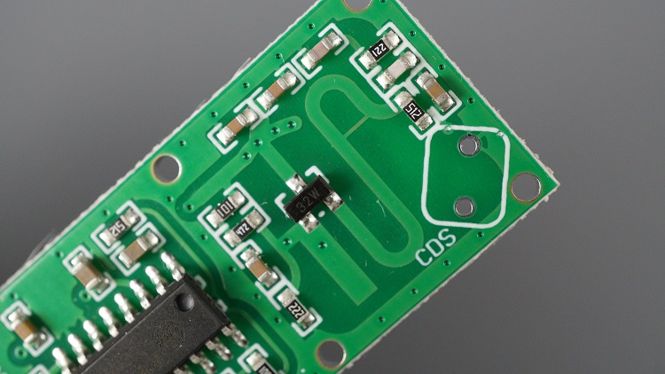 Capteur RCWL-0516 et LDR en option