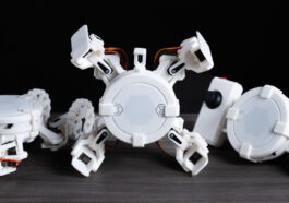 La plate-forme robotique modulaire open source CYOBOt v2 basée sur ESP32-S3 prend en charge jusqu'à 16 servos (financement participatif)