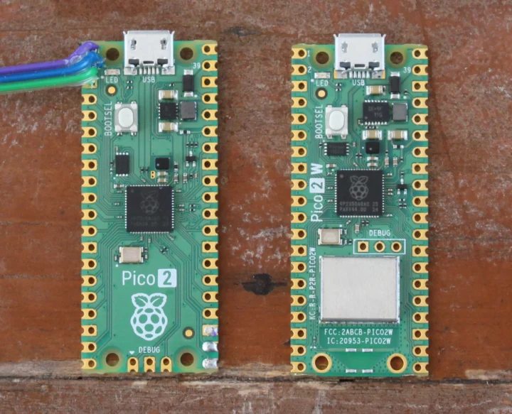 Raspberry Pi Pico 2 vs Raspberry Pi Pico 2 W haut