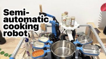 Semi-Automatic Cooking Robot