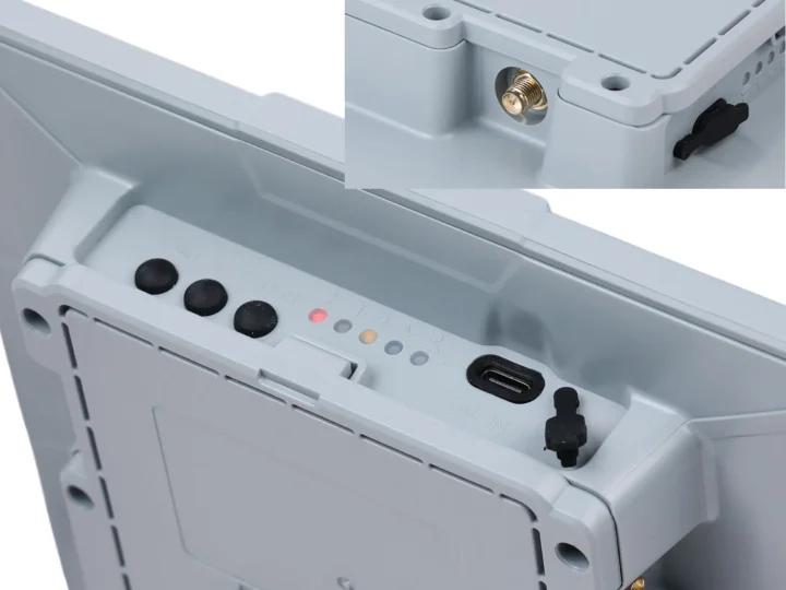 Connecteurs imperméables du répéteur de maillage