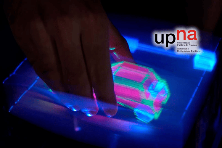 Touchable Hologram Screen Lets You Interact with Virtual 3D Objects