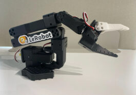 SO-ARM101 robotic arm with hugging face support
