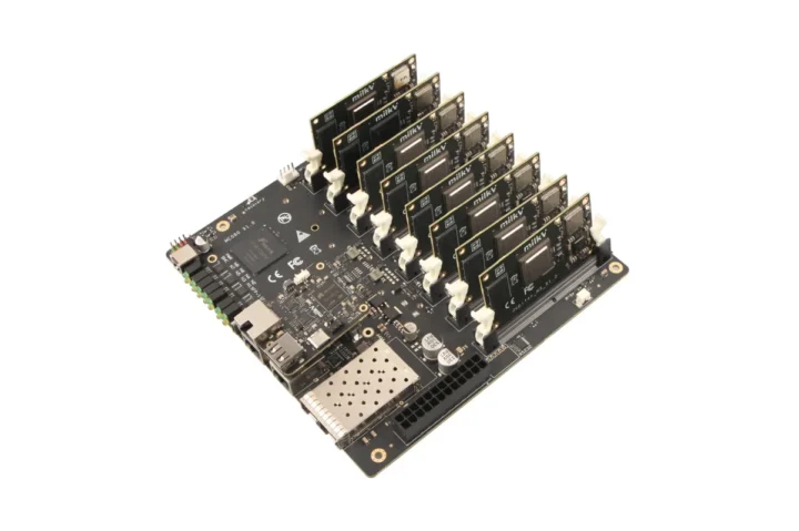 Carte de transporteur Cluster08