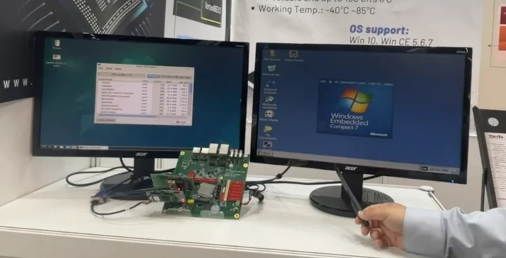 Vortex86 Ex3 SBC Debian Linux Windows Embedded Compact 7