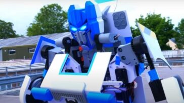 Real-Life Rideable Transformer Robot Built