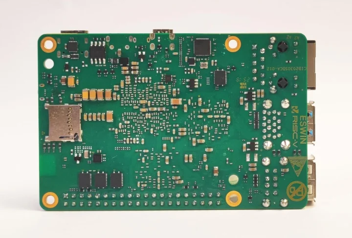 RISPBERRES PI RISC-V SBC Bottom