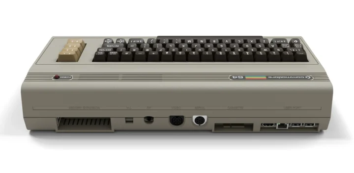 Commodore 64 Panneau arrière ultime