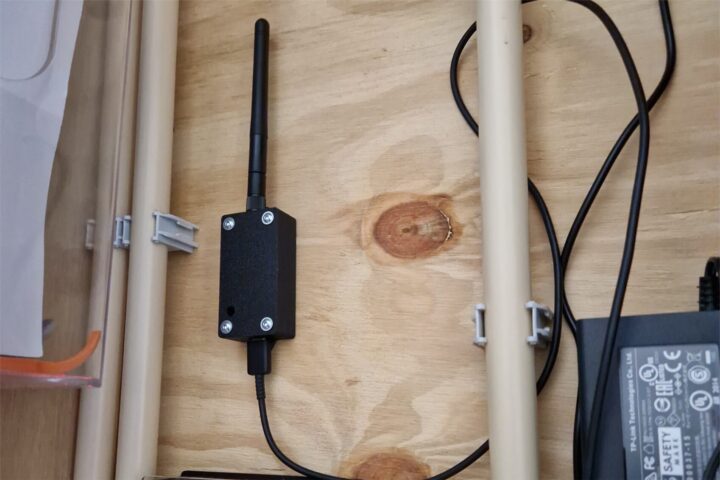 Gateway basée sur l'ESP32 C6 montée au mur