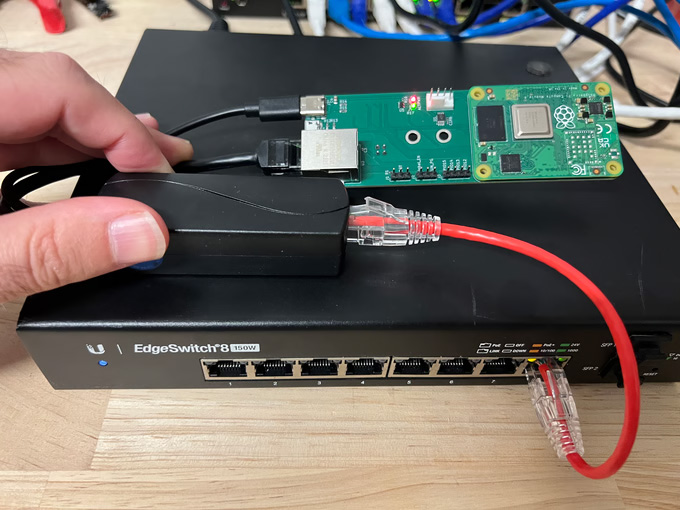 Xerxes Pi avec alimentation Poe