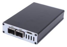 Ajoutez deux cages SFP + de 10 Gbps à votre système avec un adaptateur USB4 à Dual 10GBE