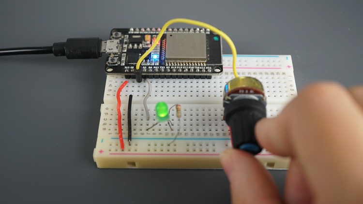 ESP32 Control LED luminosité avec ponteniomètre