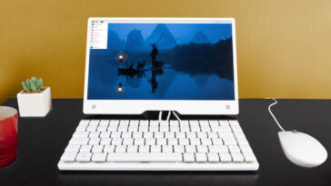 Raspberry Pi 500+ Keyboard PC