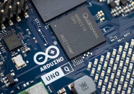 Arduino Uno Q