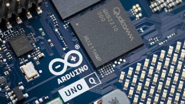 Arduino Uno Q