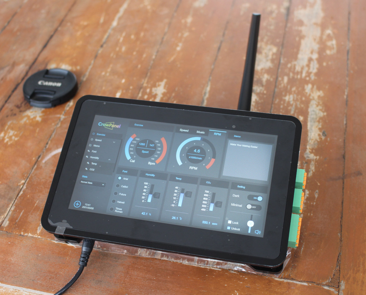 Elecrow CrowPanel CM4 Pi Terminal Demo application