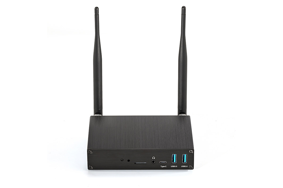 Rikomagic DS08 digital signage player