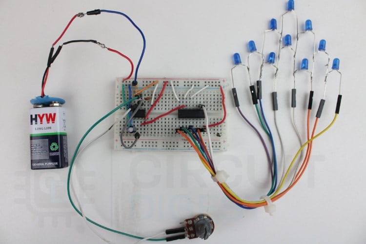 Circuit de poursuite de LED fonctionnel montrant un motif d'éclairage LED séquentiel