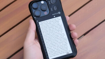 REETLE SmartInk I in hand case