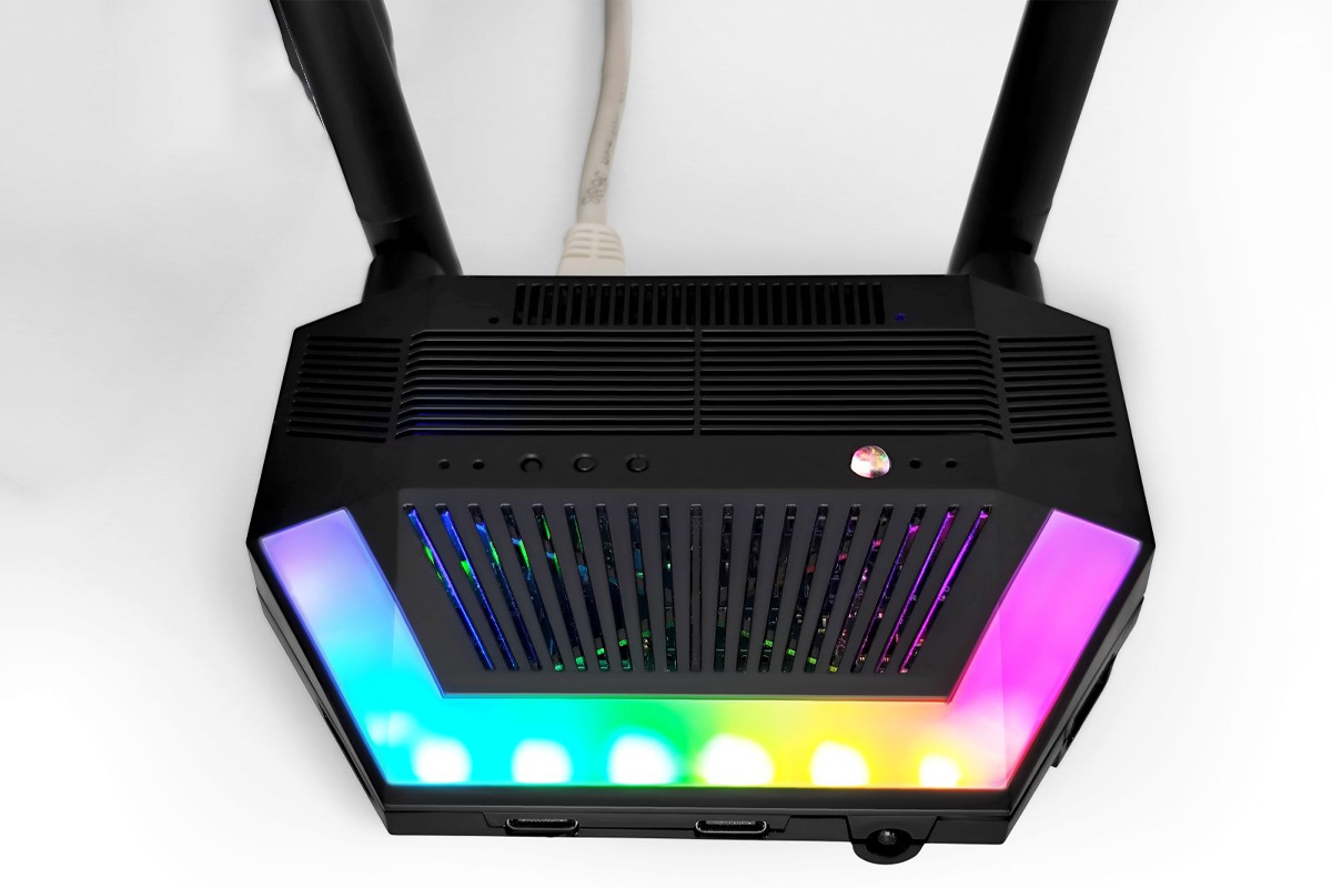 SLZB Ultima multi radio smart home gateway with ESP32 S3 Zigbee Z Wave, Matter or Thread