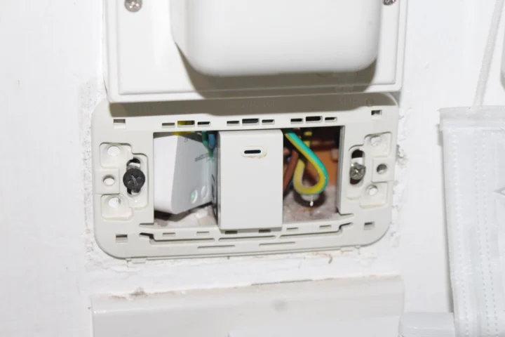 Installation du SONOFF MINI ZB2GS-L