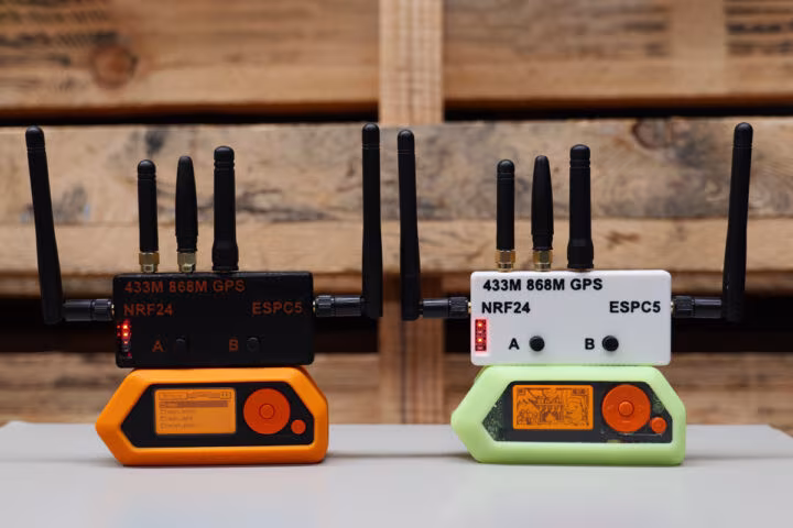 ESP32 Maraudeur 5G ESP32 Maraudeur 5G