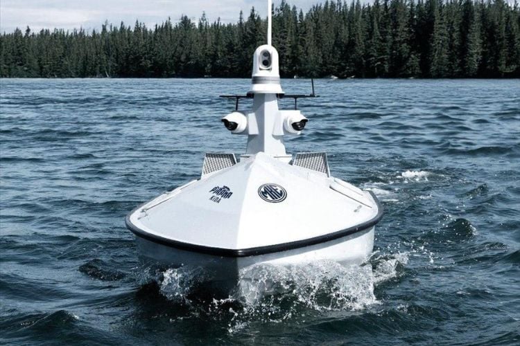 PİRANA, un bateau drone Kamikaze contrôlé depuis le ciel 1 PİRANA Kamikaze Unmanned Surface Vehicle