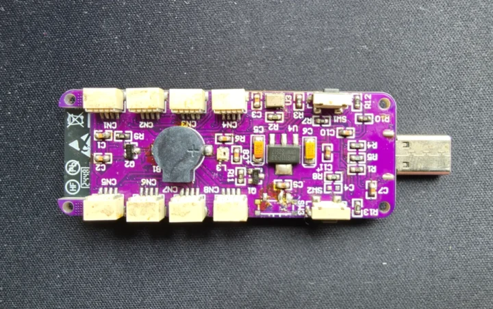 Carte ESP32 huit connecteurs Qwiic Carte ESP32 huit connecteurs Qwiic
